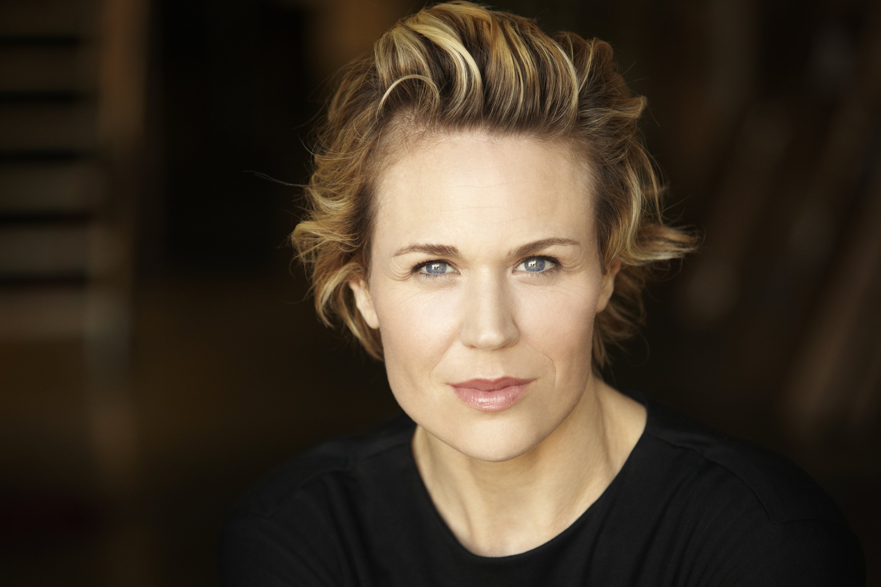 Фото - Дженнифер Соммерфилд: 3072x2048 / 479 Кб