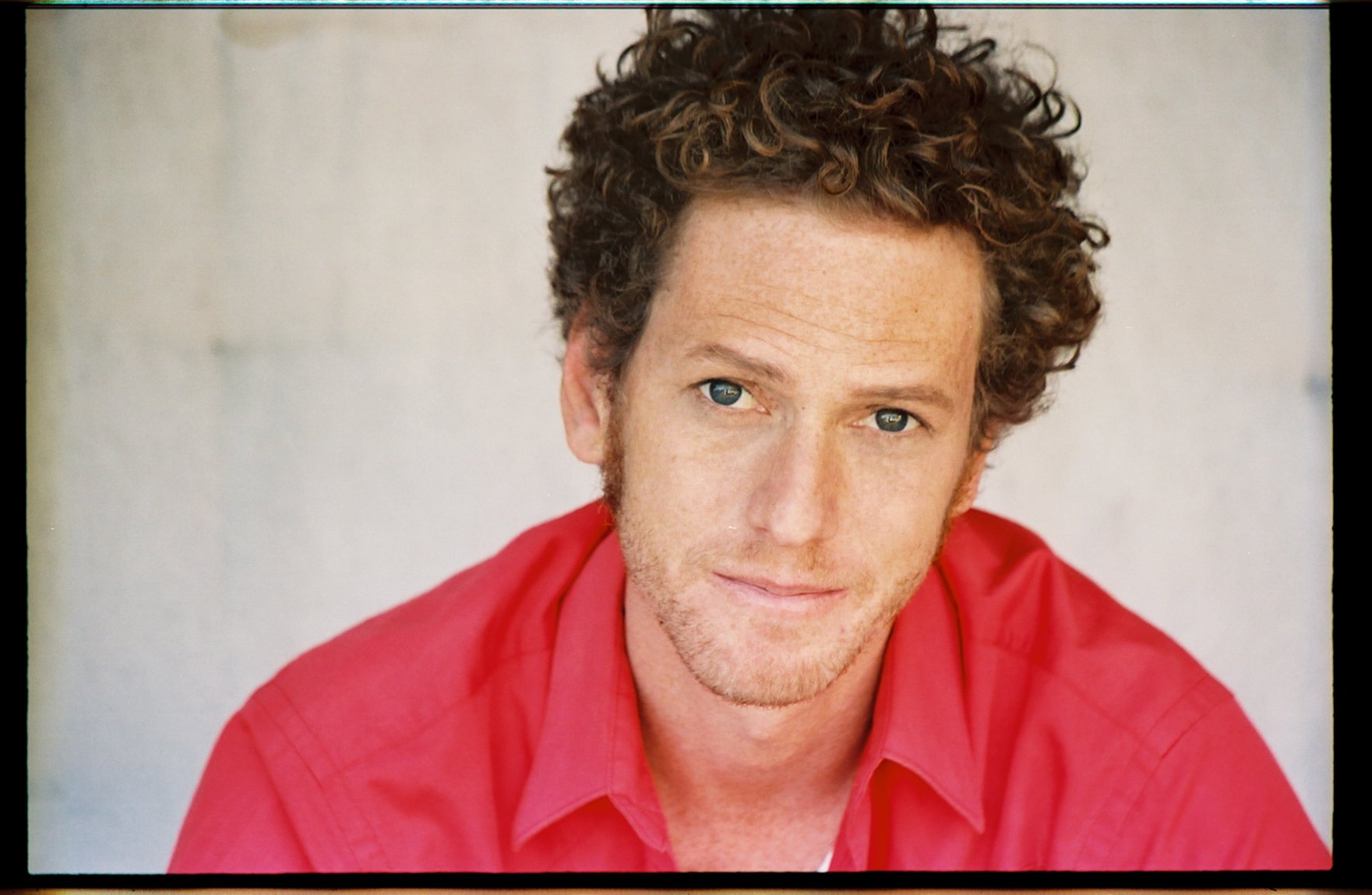 Фото - Брайан Клагман: 1761x1149 / 206 Кб