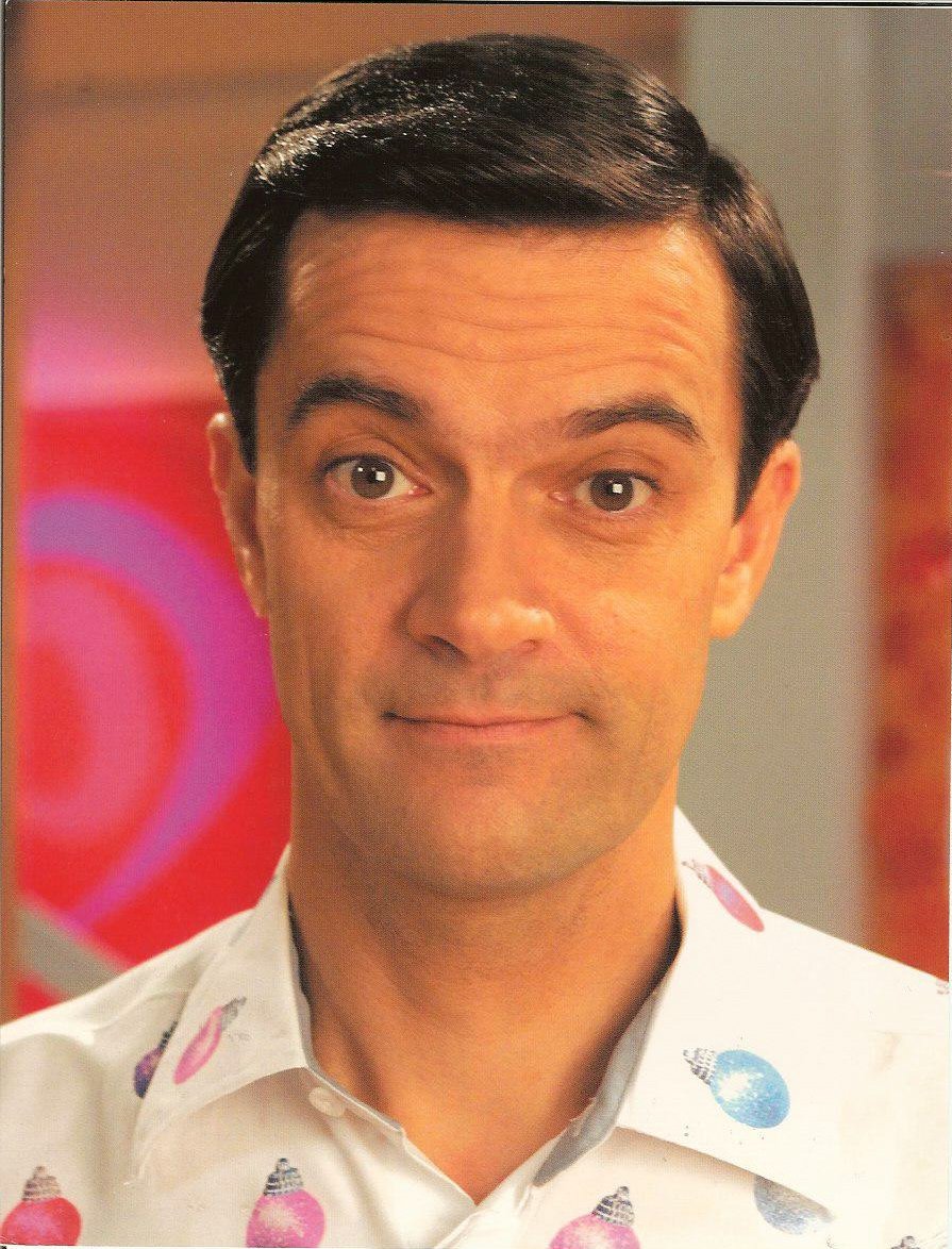 Фото - Тони Гарднер: 895x1174 / 245 Кб