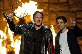 Фото - Б.Дж. Новак: 266x177 / 15 Кб