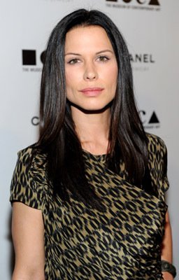 Фото - Рона Митра: 256x400 / 27 Кб