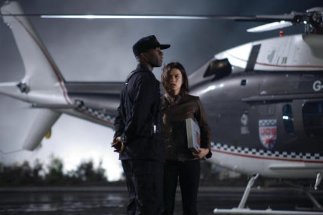 Фото - Рона Митра: 323x215 / 14 Кб