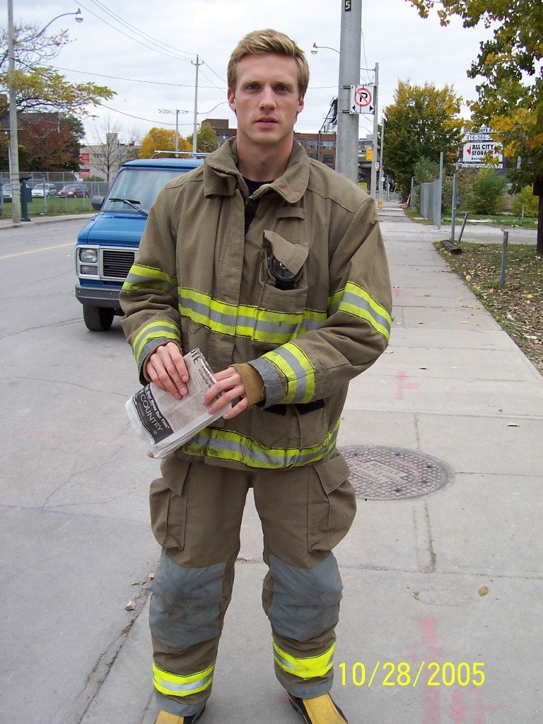 Фото - Тедди Сирс: 768x1024 / 189 Кб