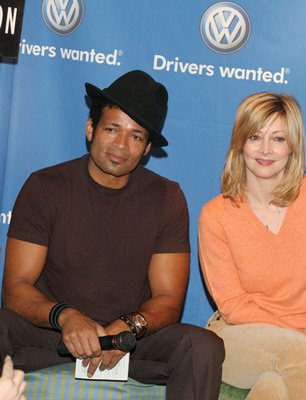 Фото - Шэрон Лоуренс: 306x400 / 26 Кб