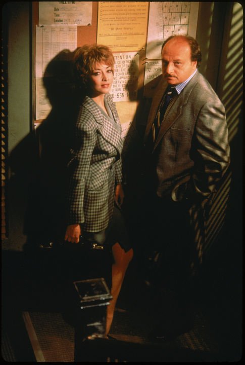 Фото - Шэрон Лоуренс: 485x720 / 48 Кб