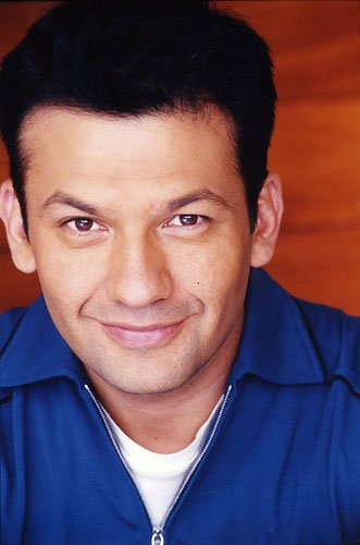 Фото - Дэвид Баррера: 331x500 / 27 Кб