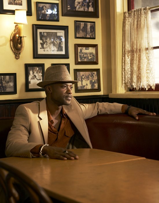 Фото - Сэмми Ротиби: 550x700 / 69 Кб