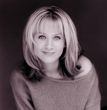 Фото - Риган Уоллес: 450x461 / 37 Кб