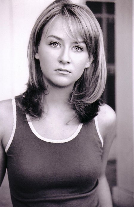 Фото - Риган Уоллес: 450x694 / 53 Кб