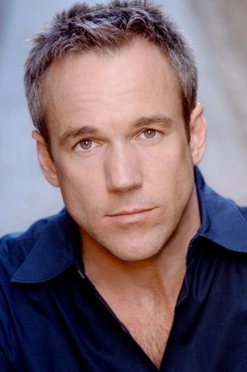 Фото - Эдвард Керр: 360x542 / 29 Кб