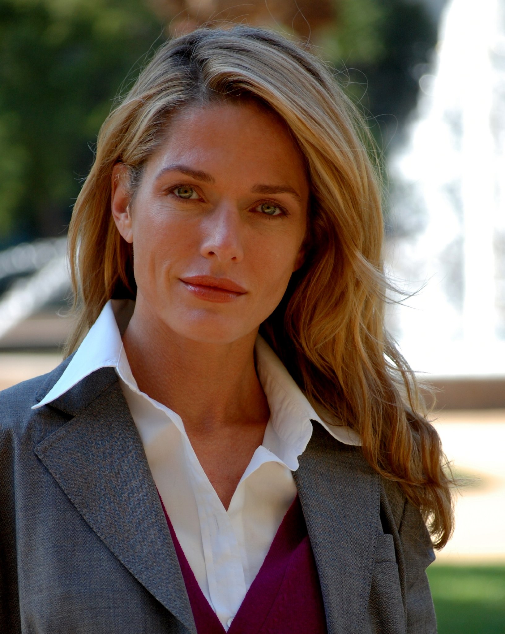 Фото - Шоун Хафф: 1633x2048 / 464 Кб