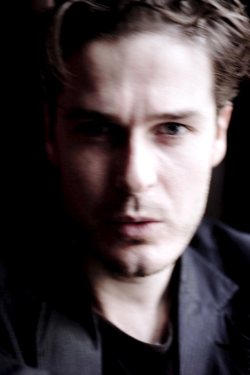 Фото - Скот Уильямс: 800x1200 / 61 Кб