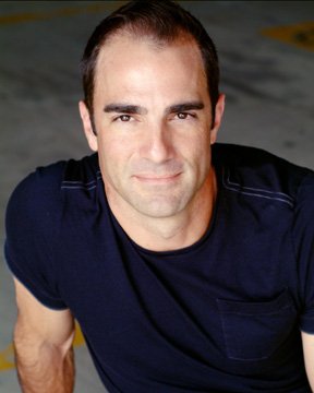 Фото - Joe Nemmers: 288x360 / 16 Кб