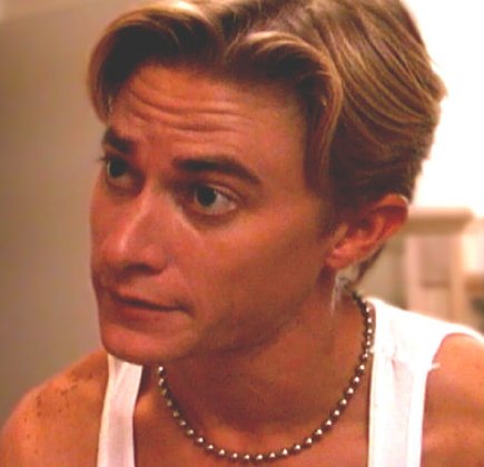 Фото - Роберт Харви: 435x420 / 27 Кб