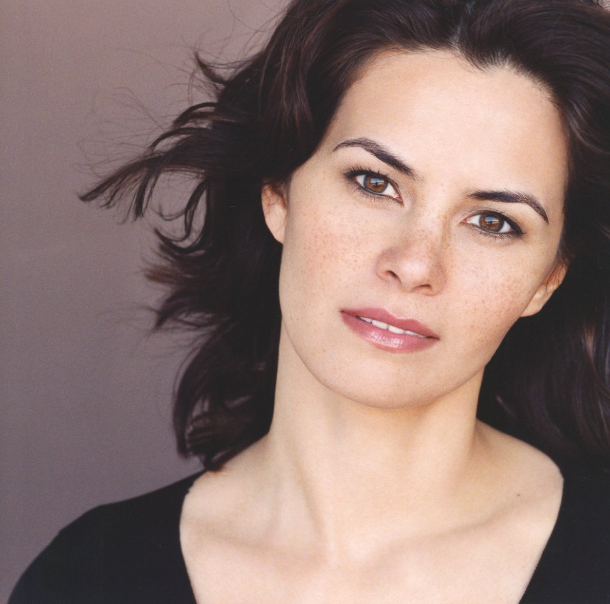 Фото - Грэйс Ренн: 1188x1176 / 163 Кб