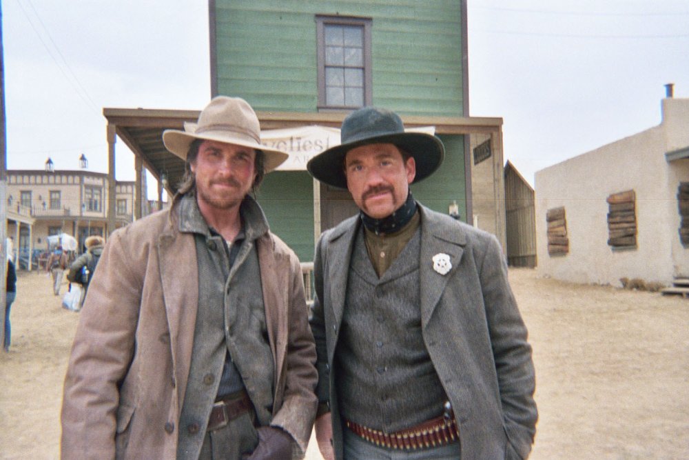 Фото - Girard Swan: 1000x667 / 110 Кб