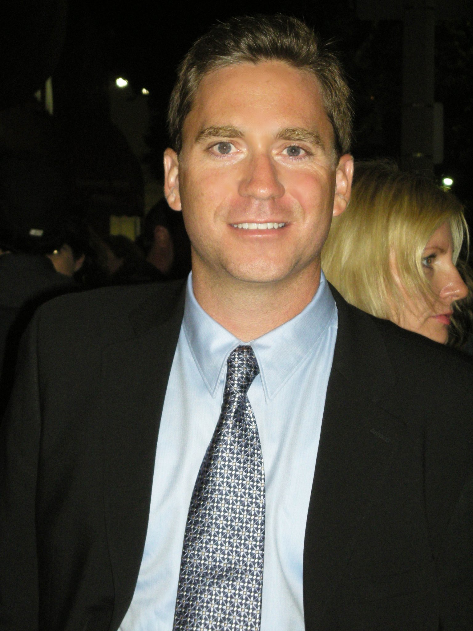 Фото - Girard Swan: 1536x2048 / 423 Кб