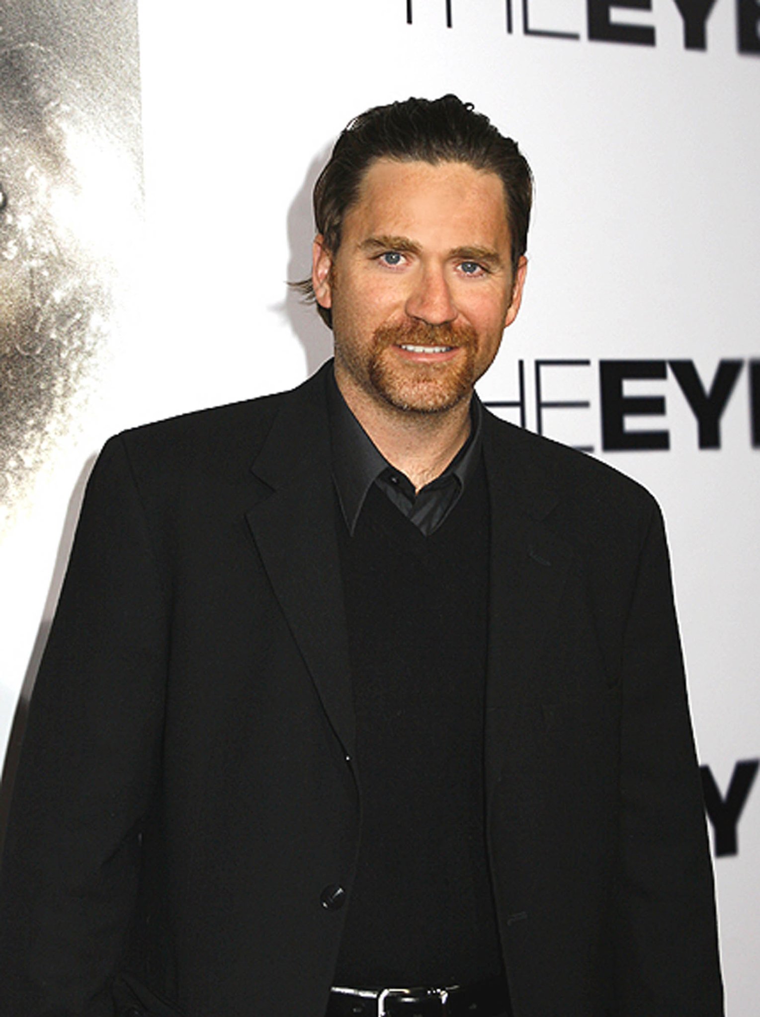 Фото - Girard Swan: 1529x2048 / 244 Кб