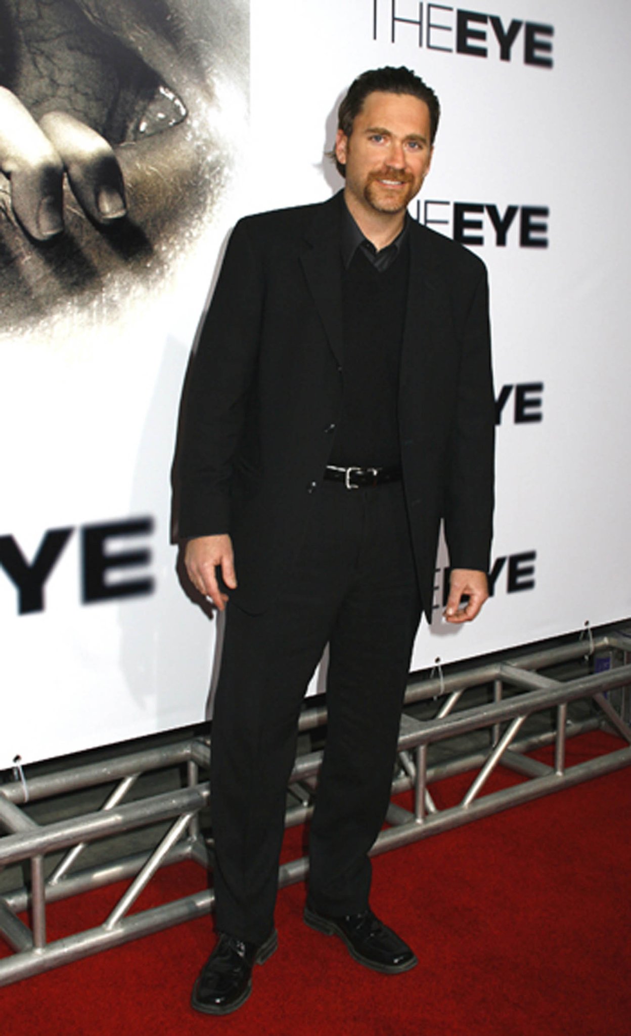 Фото - Girard Swan: 1248x2048 / 207 Кб