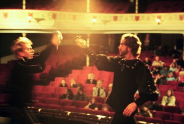 Фото - Girard Swan: 360x243 / 20 Кб