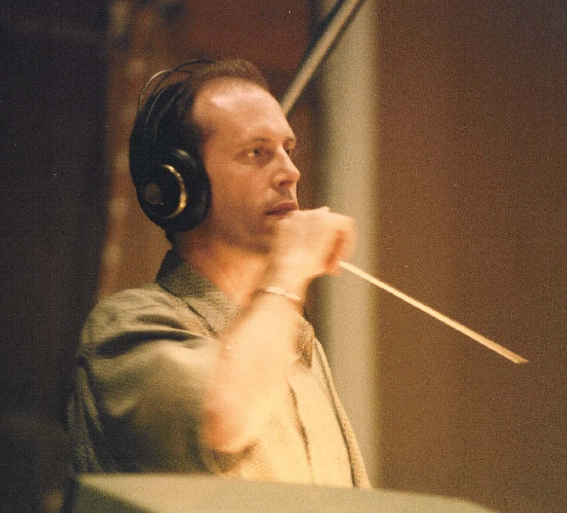 Фото - Алан Уильямс: 1120x1012 / 233 Кб