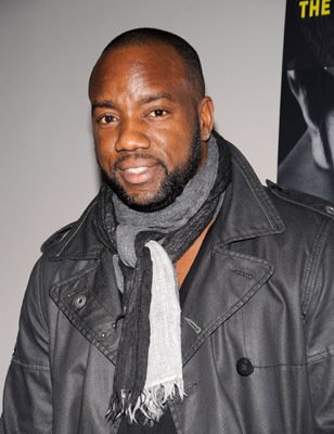 Фото - Мэлик Йоба: 308x400 / 26 Кб