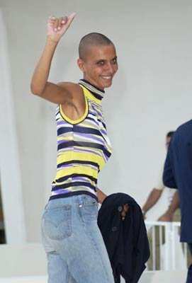 Фото - Розалинда Челентано: 271x400 / 16 Кб