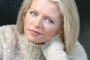 Фото - Анн Мари ДеЛюсия: 300x200 / 16 Кб