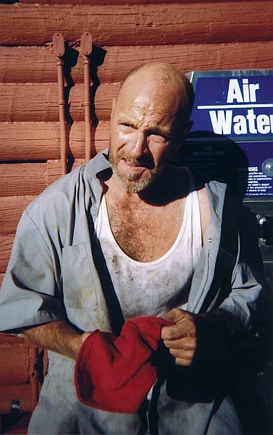 Фото - Marshal Hilton: 395x630 / 63 Кб