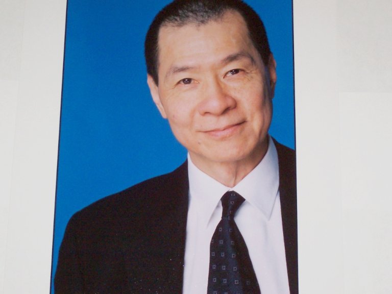 Фото - Simon Sinn: 768x576 / 43 Кб