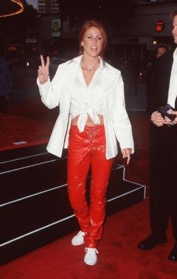 Фото - Энджи Эверхарт: 255x400 / 18 Кб