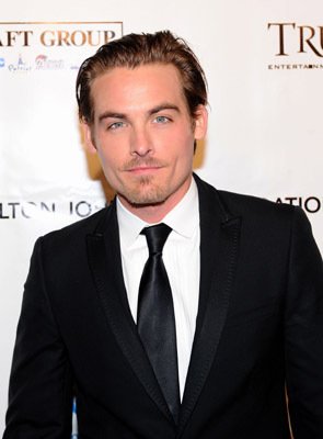 Фото - Кевин Зегерс: 295x400 / 19 Кб