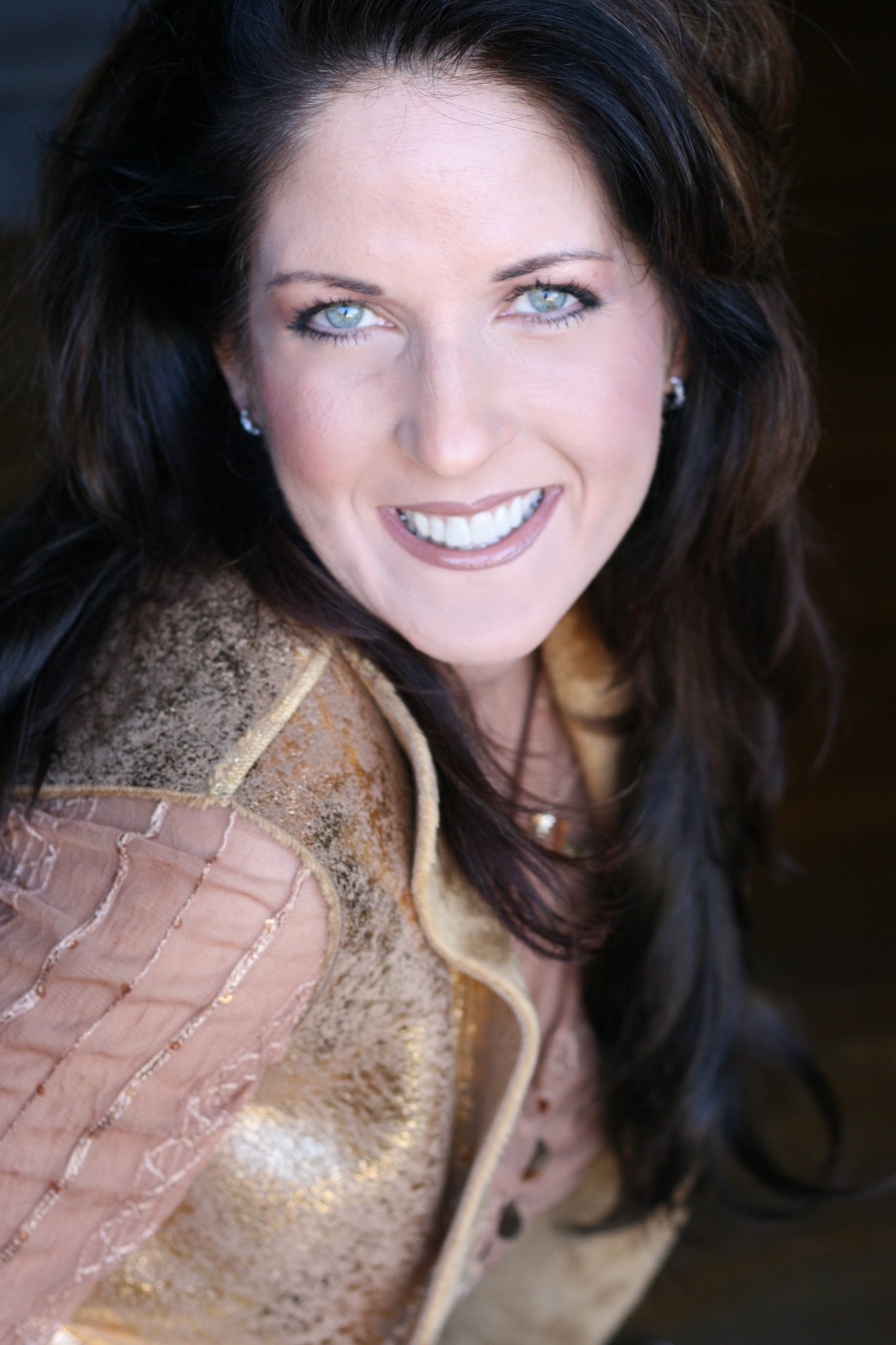 Фото - Sherrie Peterson: 1365x2048 / 274 Кб