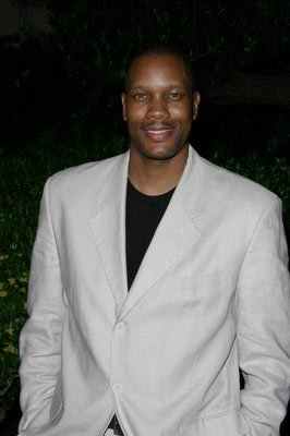 Фото - Дуэйн Эдвэй: 266x400 / 17 Кб