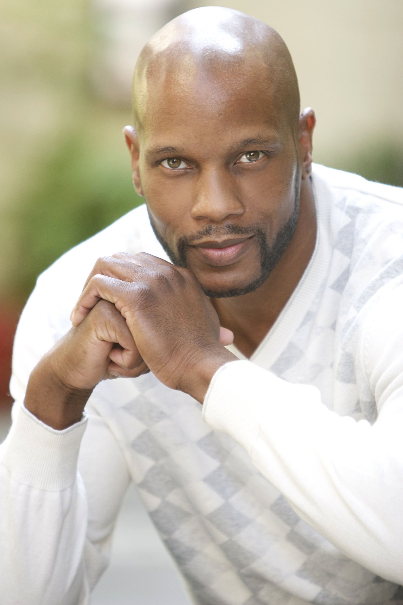 Фото - Дуэйн Эдвэй: 1363x2048 / 245 Кб