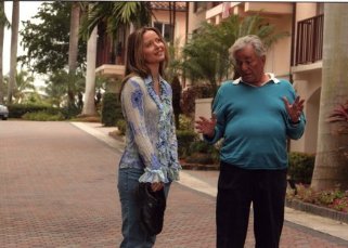 Фото - Nancy Young: 321x229 / 22 Кб