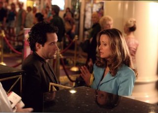 Фото - Nancy Young: 321x229 / 18 Кб