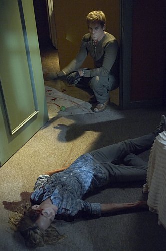 Фото - Анджела Беттис: 332x500 / 33 Кб