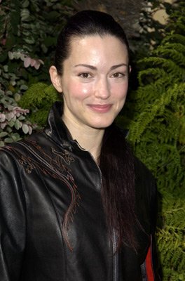 Фото - Джули Дрейфус: 264x400 / 26 Кб