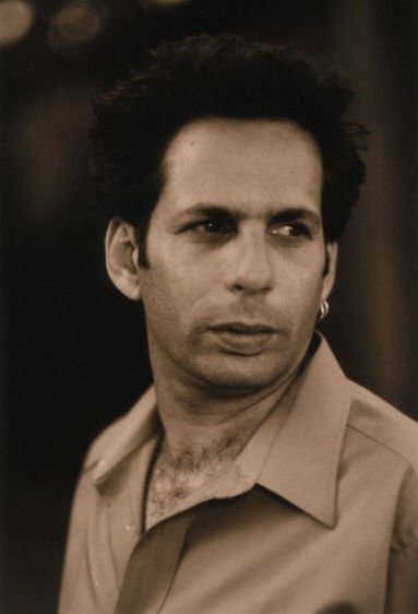 Фото - Эмоц Плесснер: 383x562 / 22 Кб