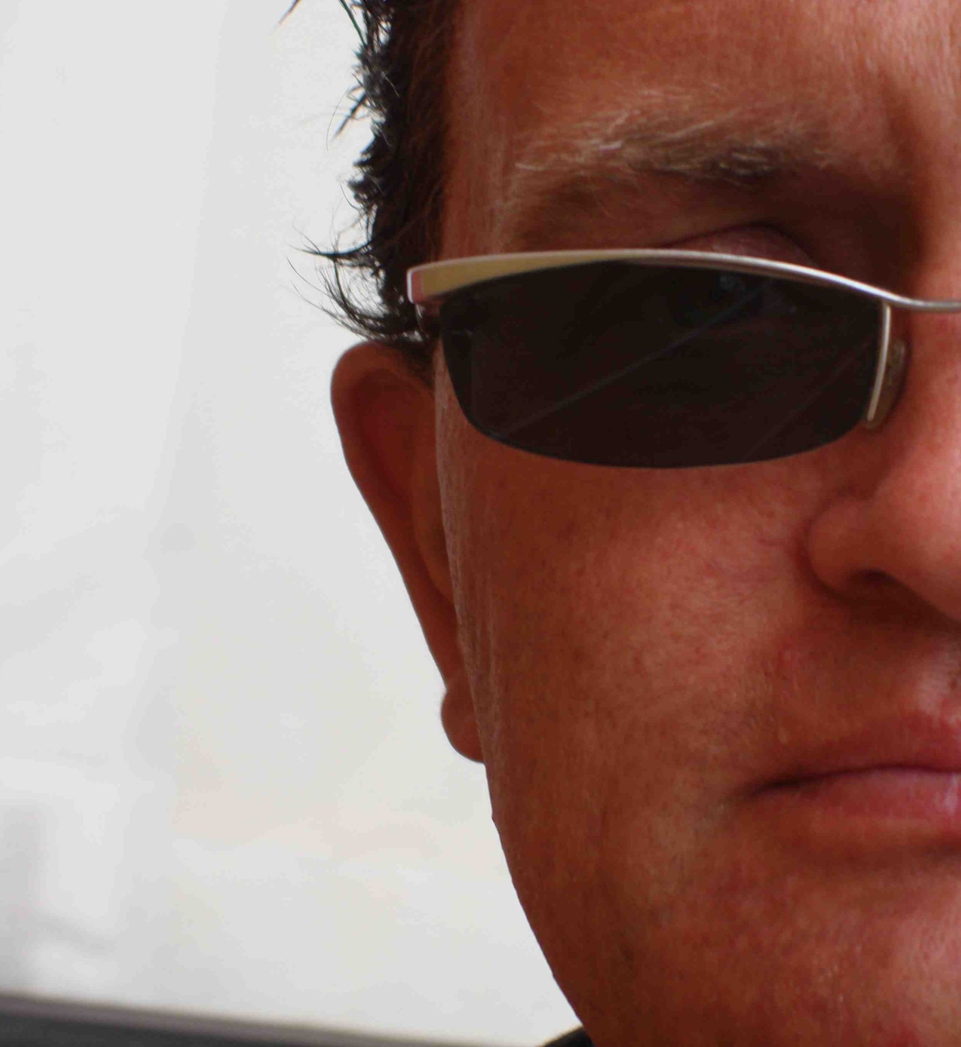 Фото - Tom Delmar: 1879x2048 / 220 Кб