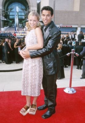 Фото - Джон Уэртас: 278x400 / 26 Кб