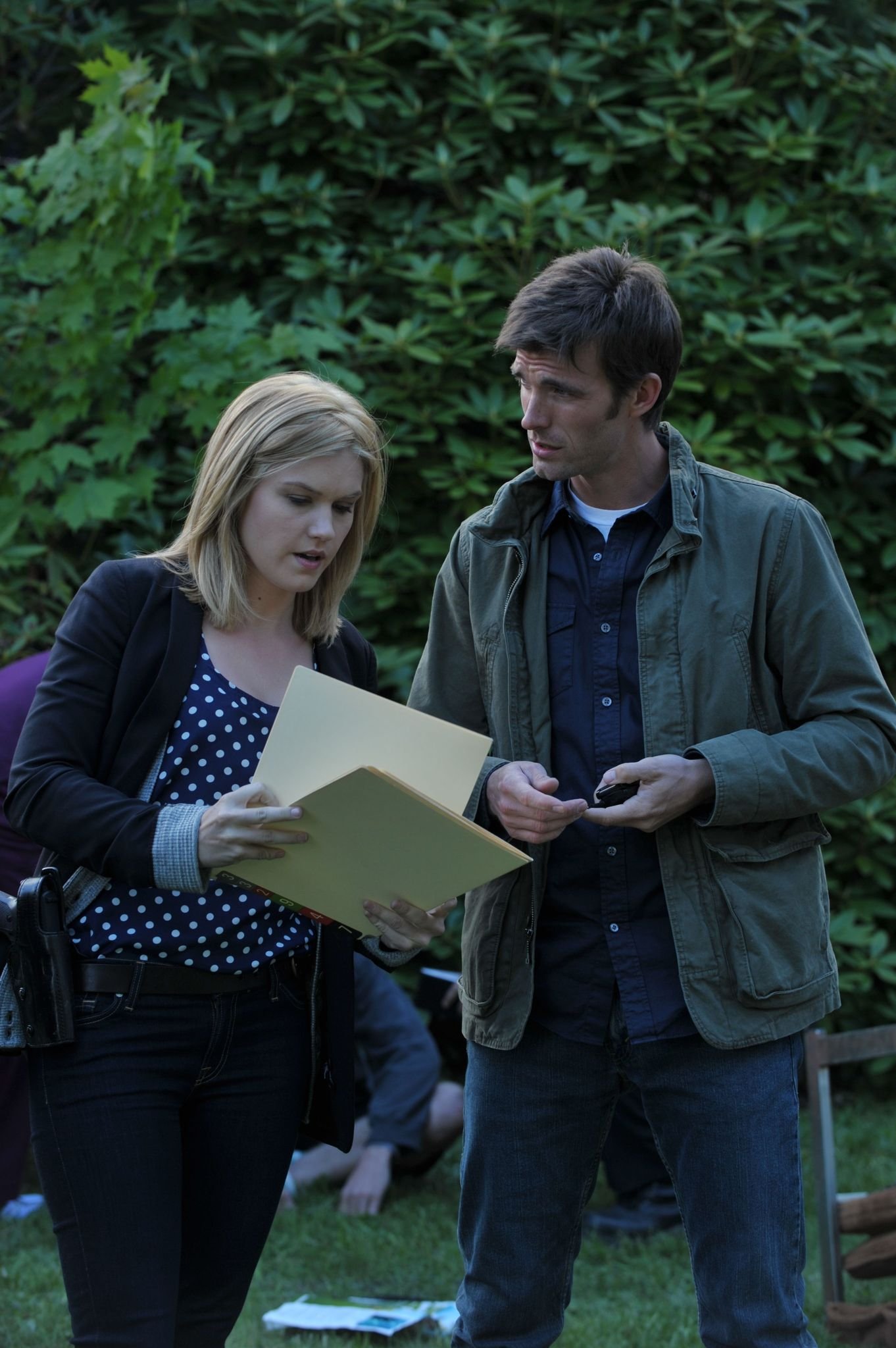 Фото - Эмили Роуз: 1362x2048 / 307 Кб