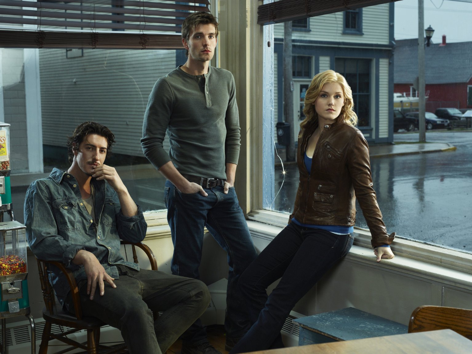 Фото - Эмили Роуз: 1534x1149 / 269 Кб