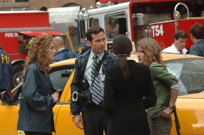 Фото - Эйон Бэйли: 398x264 / 29 Кб