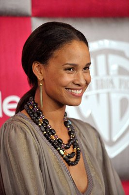 Фото - Джой Брайант: 266x400 / 23 Кб