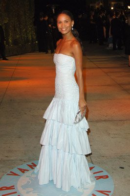 Фото - Джой Брайант: 266x400 / 22 Кб