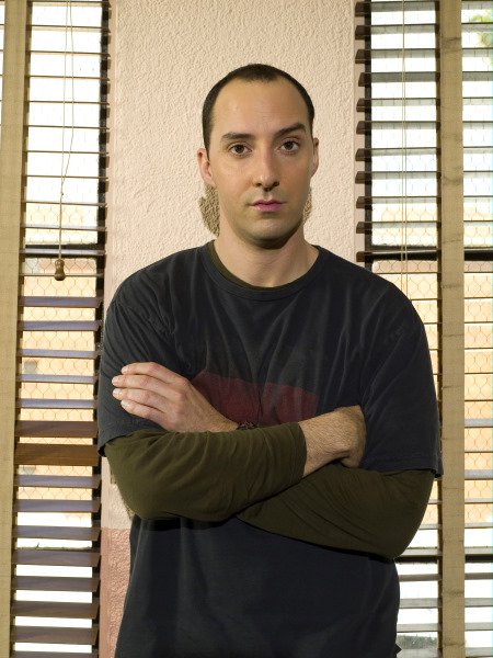 Фото - Тони Хейл: 450x600 / 68 Кб