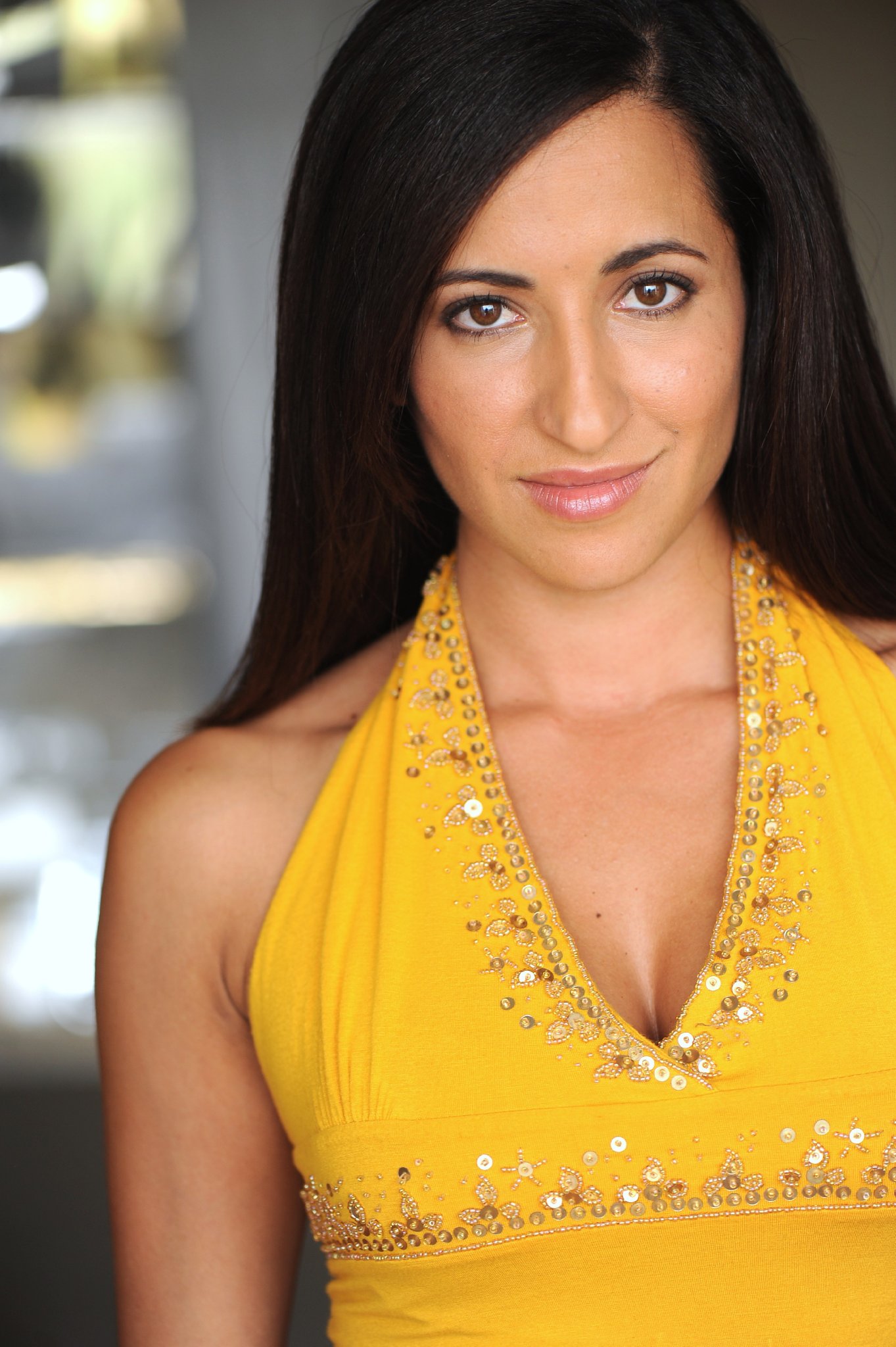 Фото - Narmar Hanna: 1363x2048 / 341 Кб