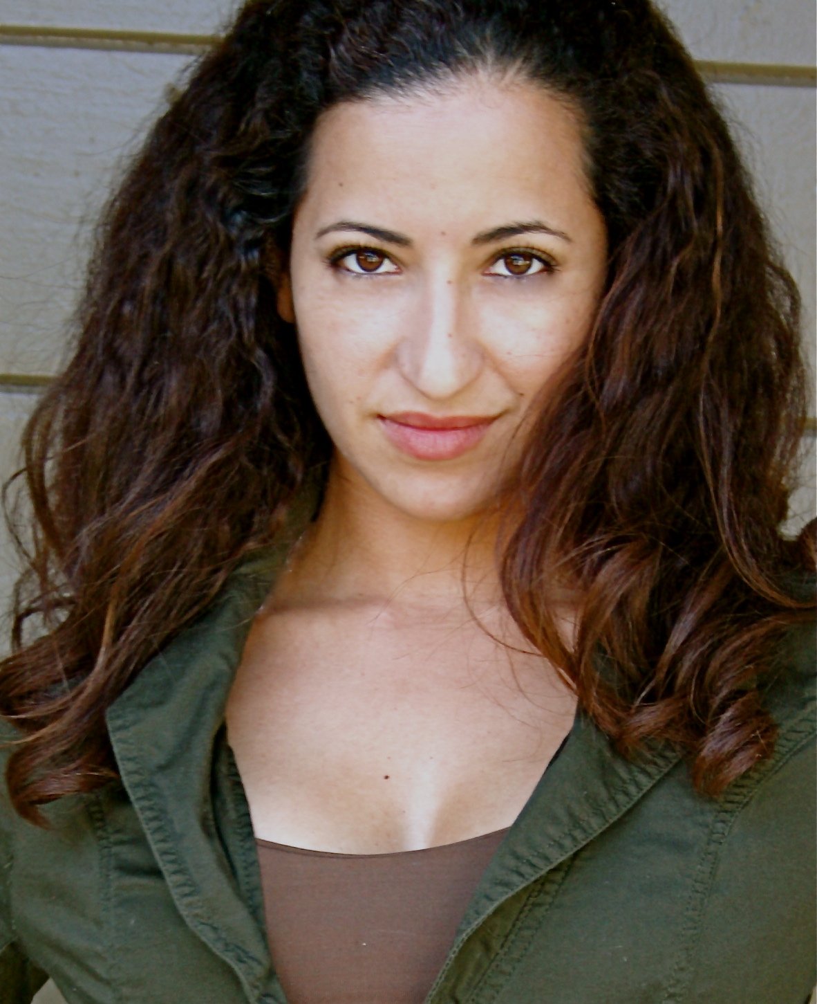 Фото - Narmar Hanna: 1182x1451 / 212 Кб